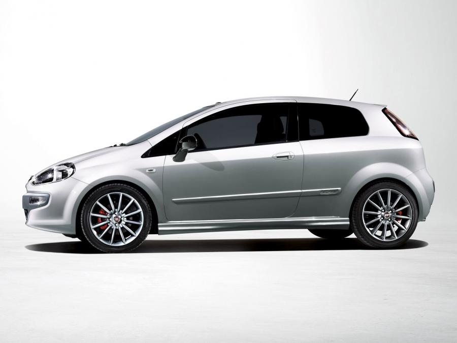  Fiat Punto Evo 3-Door 2009 года  (фото 3 из 16)